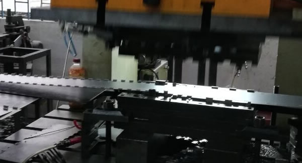 客戶滿意，長合頁，屏風合頁，重型合頁等東莞合頁，東莞鉸鏈訂單增多