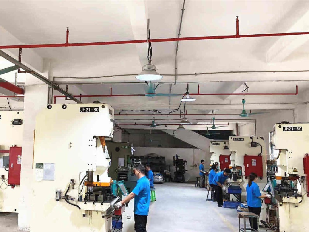 氣動(dòng)沖壓二車間